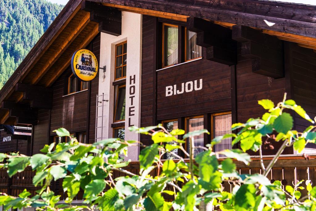 Bed & Breakfast Bijou เซอร์แมท ภายนอก รูปภาพ