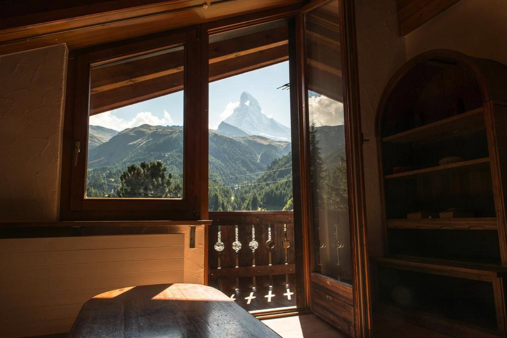 Bed & Breakfast Bijou เซอร์แมท ห้อง รูปภาพ